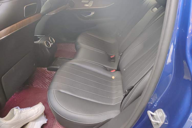 Used Mercedes-Benz E-Class 2018 E 300 L Luxury Model Left Rear Seat