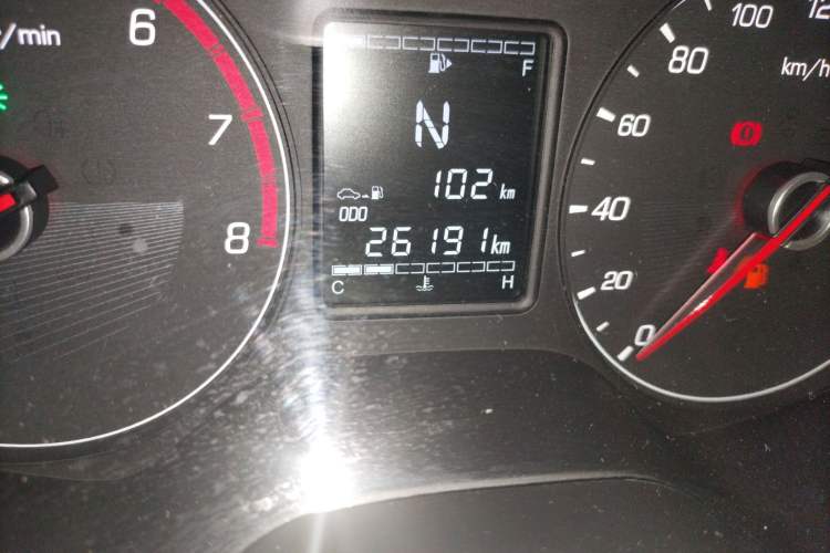 Used Baojun 310 2017 1.5L Automatic Fashion Model