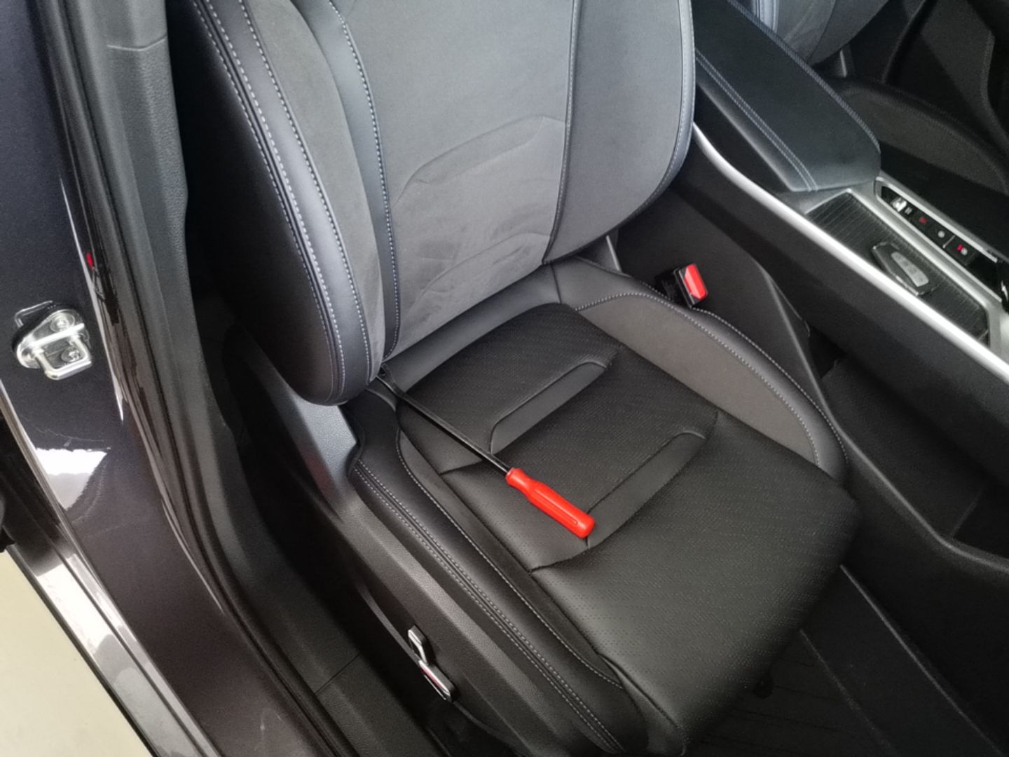 Geely Auto Preface 2024 2.0TD Qingyun Edition — снимка 19