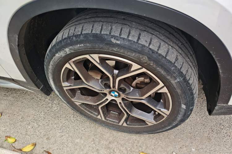 Used BMW X1 2022 sDrive20Li Luxury Model Right Front Wheel Hub