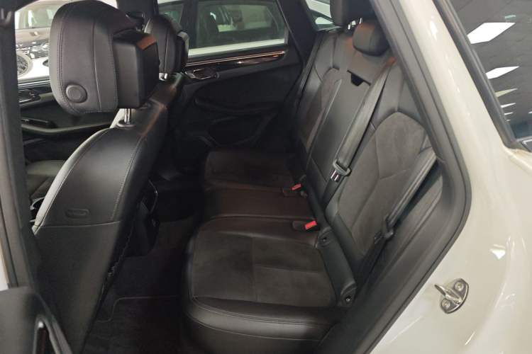 Used Porsche Macan 2017 Macan S 3.0T Left Rear Seat