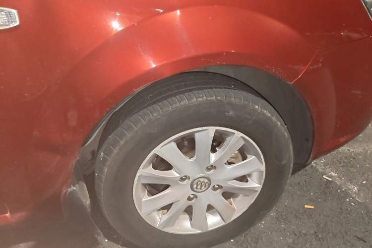 Used Buick Excelle 2015 1.5L Automatic Classic Model
