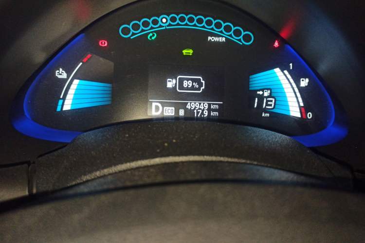 Used Venucia Leaf 2014 Lingfeng Edition 6.6 KW
