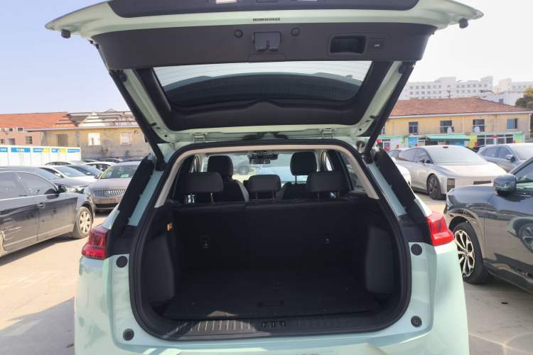 Used AION V 2021 Plus 70 Smart Edition Lithium Iron Phosphate Trunk