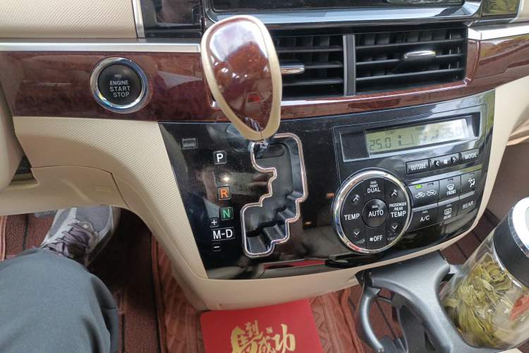 Used Toyota Previa 2012 2.4L 7-Seater Standard Edition
