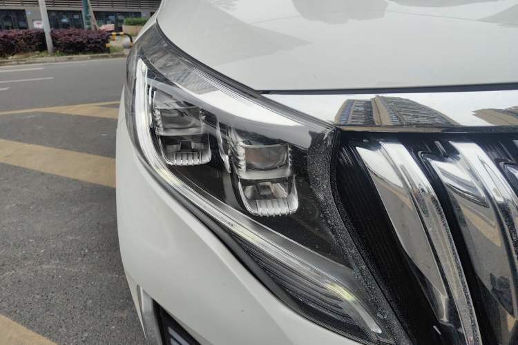 Used GAC Trumpchi M8 2020 Flagship Model 390T Deluxe Edition Exterior 6