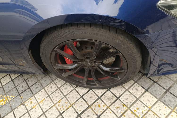 Used Audi A7 2021 45 TFSI Prestige Edition Right Front Wheel Hub