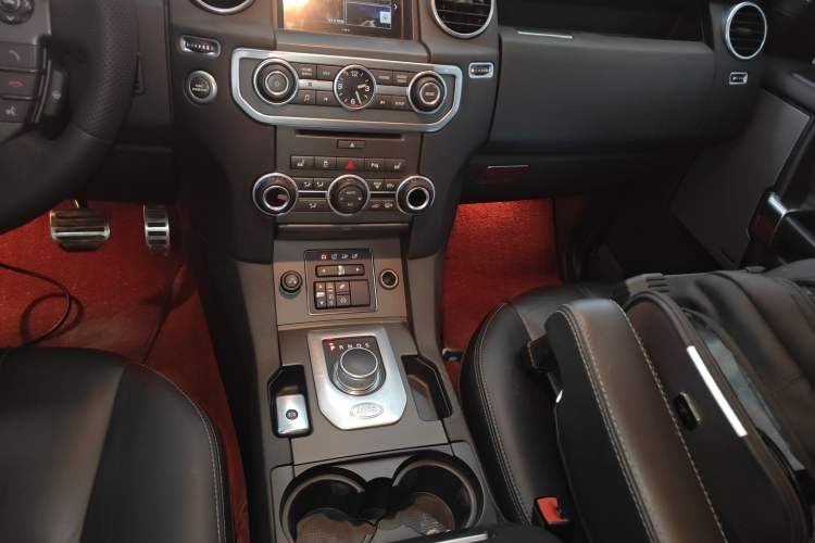 Used Land Rover Discovery 2015 3.0 SC V6 SE