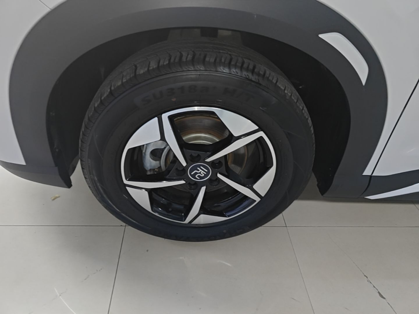 BYD Yuan UP 2024 401KM Leading Edition — снимка 10