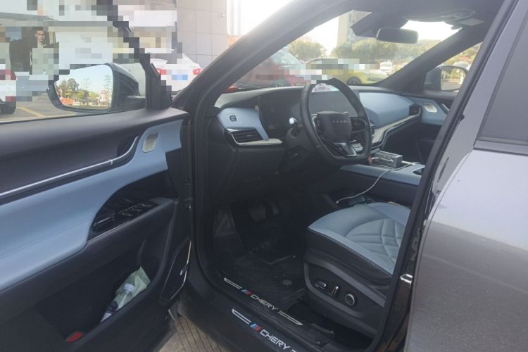 Used Chery New Energy eQ7 2023 512 km Max Interior 3