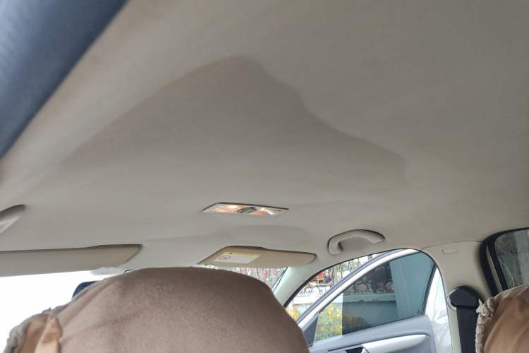 Used Volkswagen Lavida 2013 Revised Classic 1.6L Manual Fashion Edition
