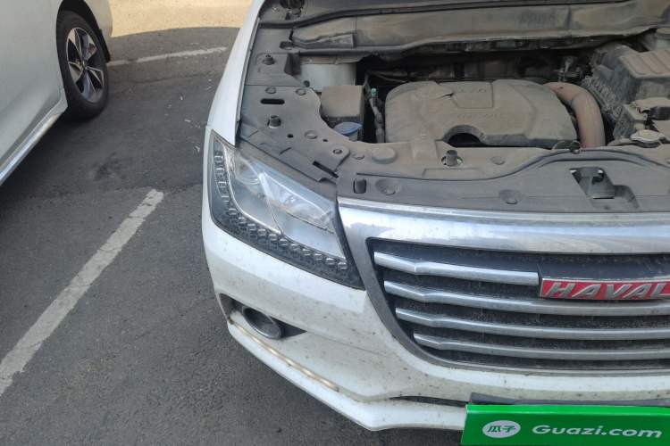 Used Haval H2 2017 Red-Label 1.5T Manual Two-Wheel Drive Luxury Model
