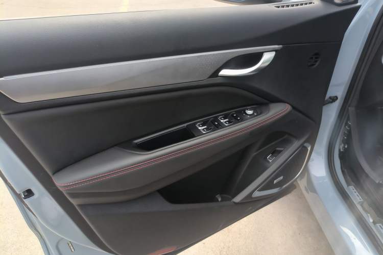 Used Geely Auto Monjaro S 2021 2.0TD DCT Two-Wheel Drive Lightning Edition
