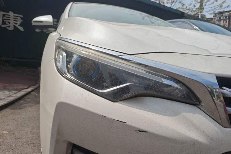 Used Venucia D60 2019 1.6L XL CVT Smart Connect Elite Edition