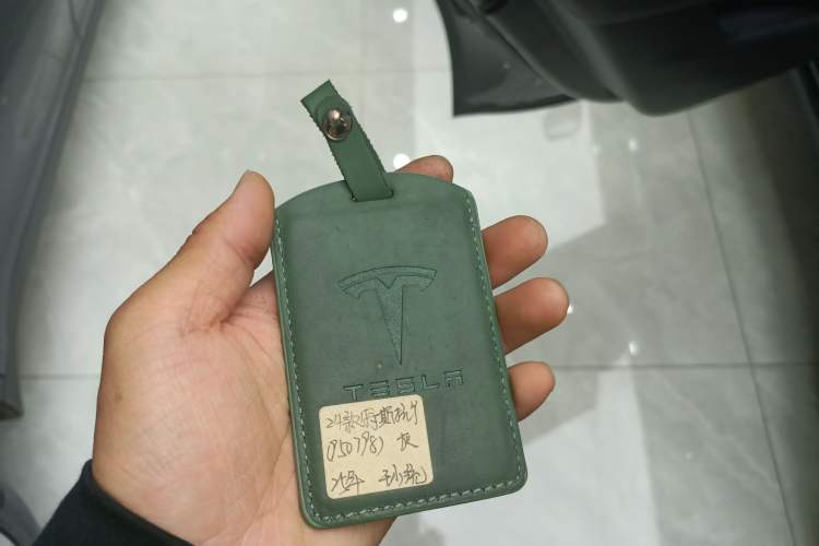 Used Tesla Model Y 2024 Rear-Wheel-Drive Version Interior 1