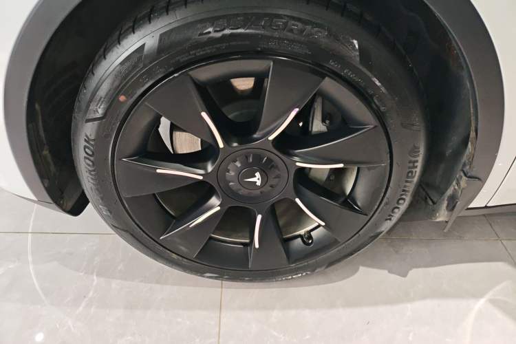Used Tesla Model Y 2022 Rear-Wheel-Drive Version