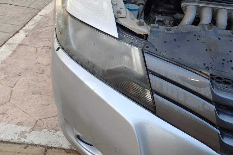 Used Honda City Classic 2011 1.5L Manual Elite Edition Right Front Headlight