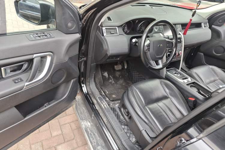 Used Land Rover Discovery Sport 2017 2.0T HSE Driver Seat