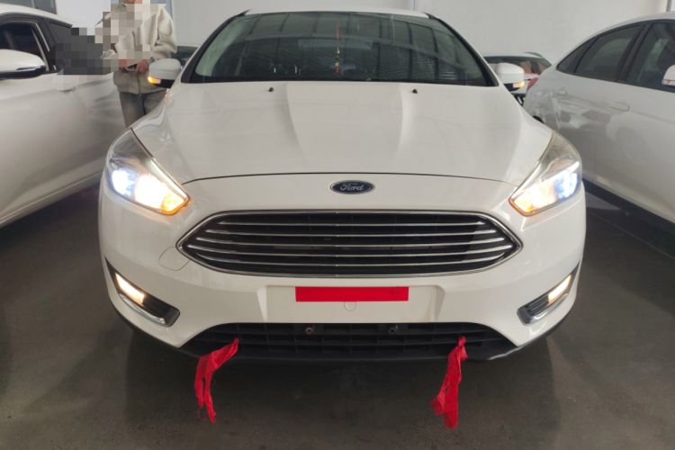 Used Ford Focus 2017 Sedan 1.6L Automatic Fashion Edition Smart Drive Version
