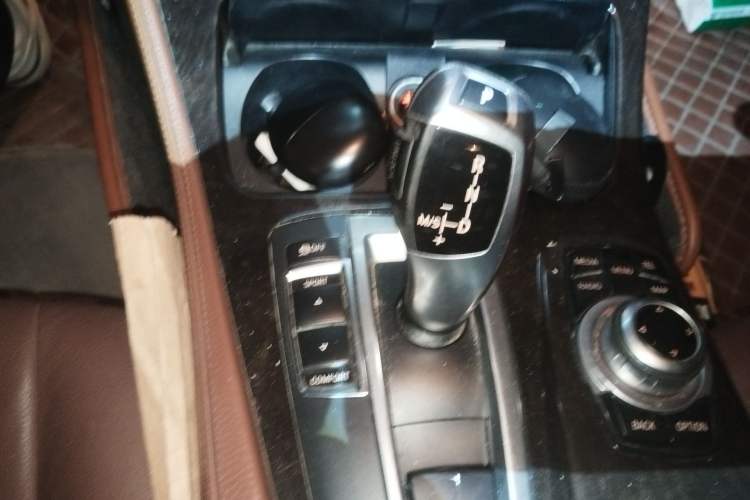 Used BMW 5 Series 2014 525Li Leading Model Gear Lever