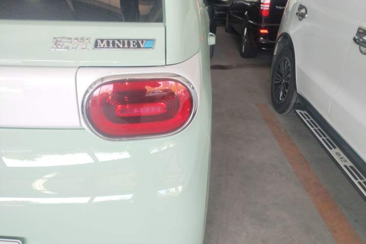 Used Wuling Hongguang MINIEV 2024 3rd Generation 215km Advanced Version