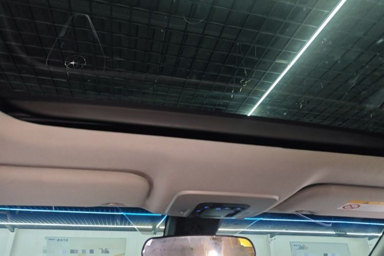 Used Toyota Camry 2018 2.5G Luxury Edition Headliner