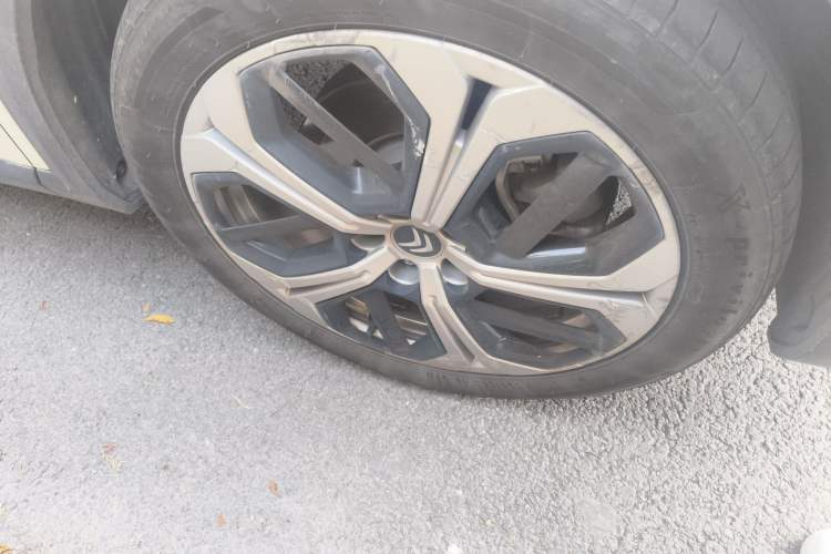 Used Citroen C5 X 2021 1.6T Enjoy the Extraordinary Right Front Wheel Hub