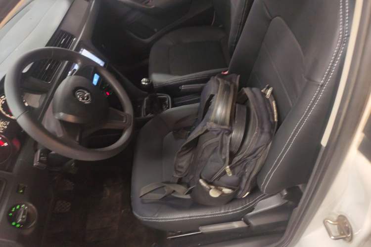 Used Skoda Rapid Spaceback 2016 Revised Version 1.4L Manual Front-Drive Edition
