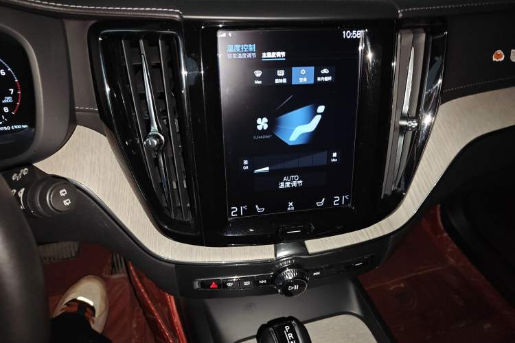 Used Volvo XC60 2020 T5 4x4 Smart Luxury Edition