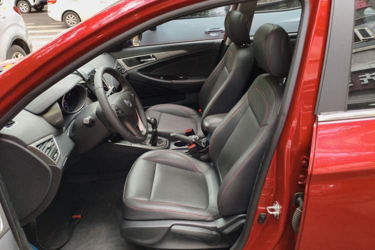 Used CHANGAN Eado 2016 1.6L GDI Manual JingShang Model Left Front Seat