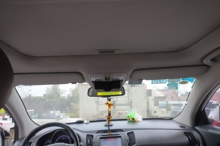 Used Kia Sportage R 2014 2.0L Automatic Two-Wheel Drive GLS Trim
