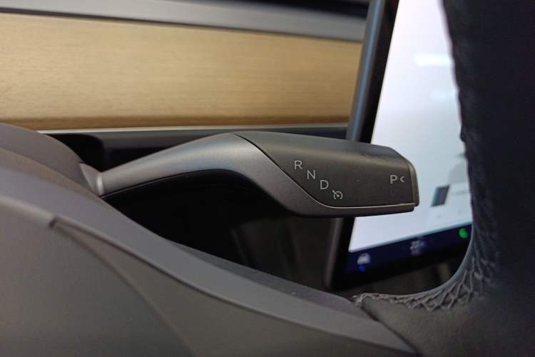 Used Tesla Model Y 2022 Rear-Wheel-Drive Version
