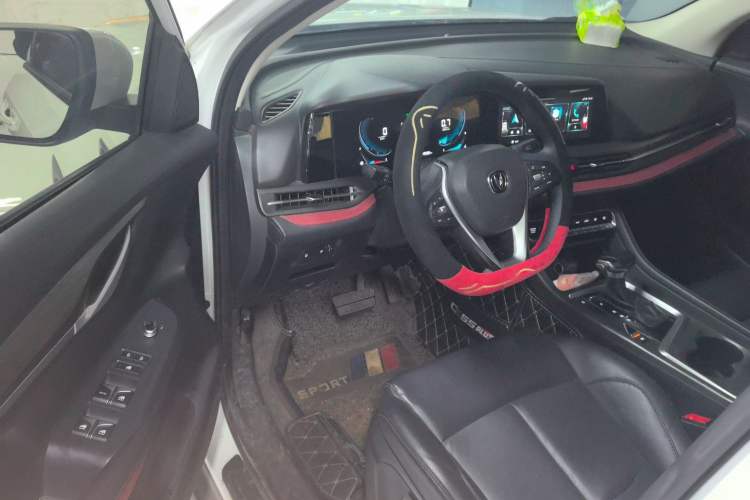 Used Changan CS55PLUS 2020 1.5T Automatic Colorful Model
