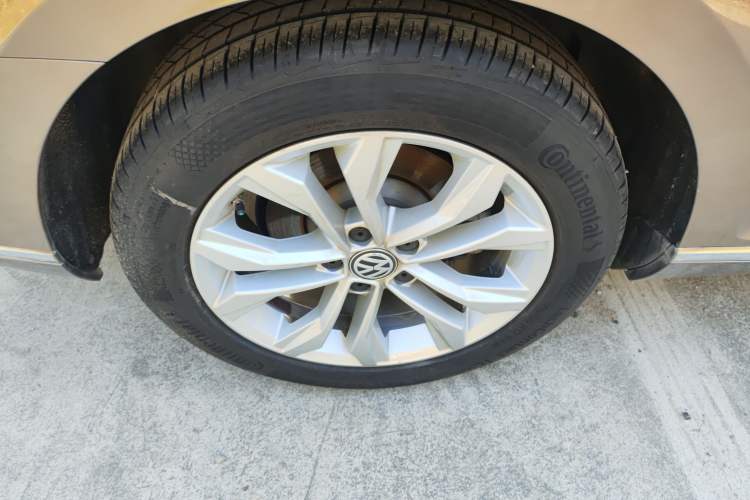 Used Volkswagen Magotan 2018 330TSI DSG Luxury Model