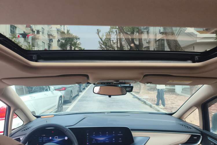 Used Buick GL8 New Energy 2025 Lu Shang Smart Enjoyment Edition 7-Seater
