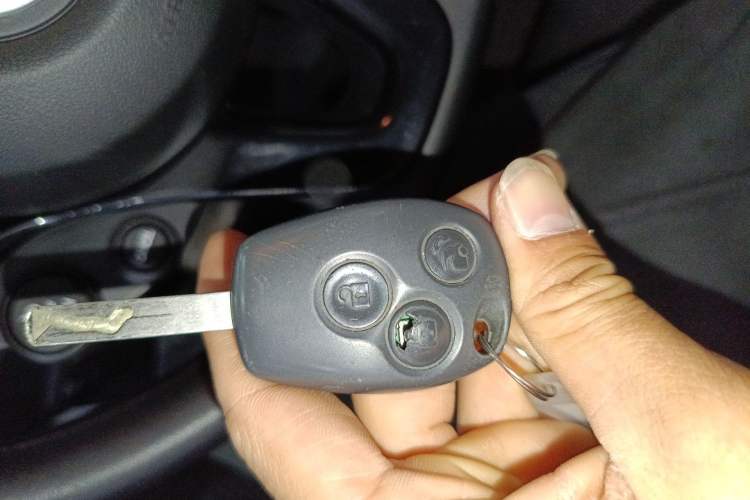 Used smart fortwo 2018 1.0L 52kW Hardtop Dynamic Version China V Vehicle Key