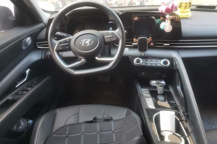 Used Hyundai Elantra 2021 1.5L CVT GLX Elite Edition
