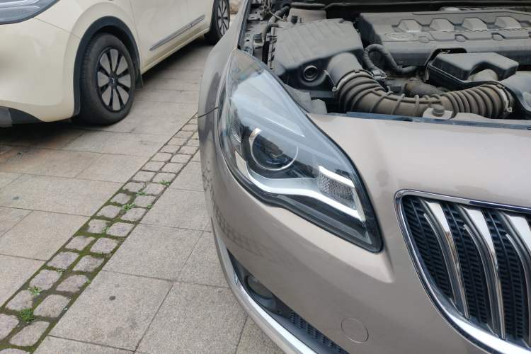 Used Buick Regal 2015 2.0L Elite Fashion Edition
