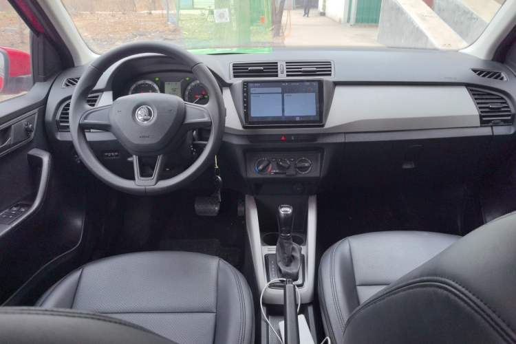 Used Skoda Fabia 2017 1.4L Automatic Car Enjoy Edition