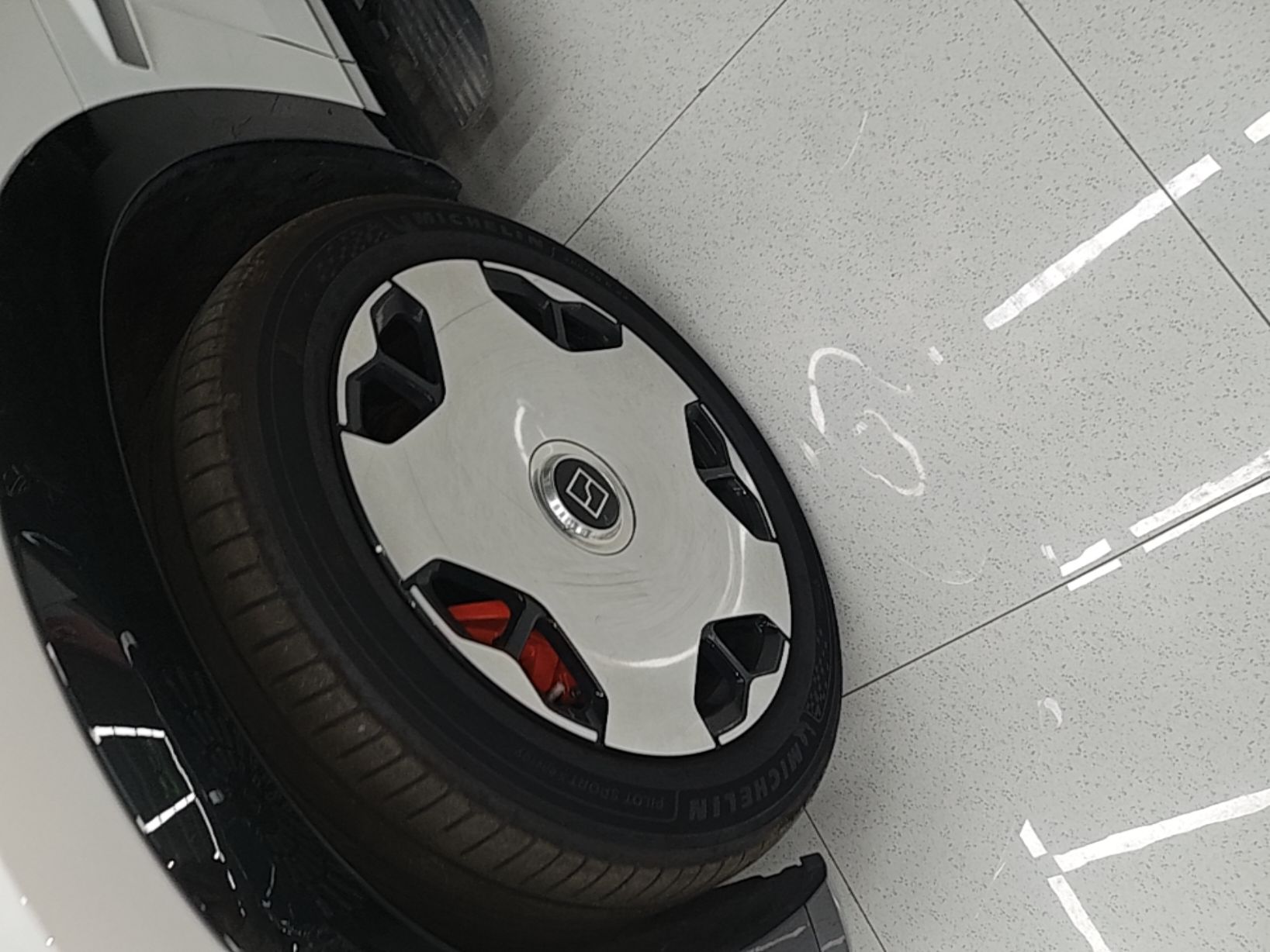 Zeekr 9X 2025 Ultra Edition 70kWh — снимка 10