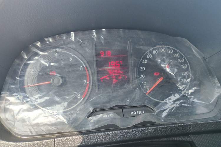 Used Volkswagen Jetta 2017 1.4L Manual Fashion Edition