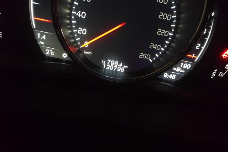 Used Volvo XC60 2017 T5 AWD Smart Upgrade Edition