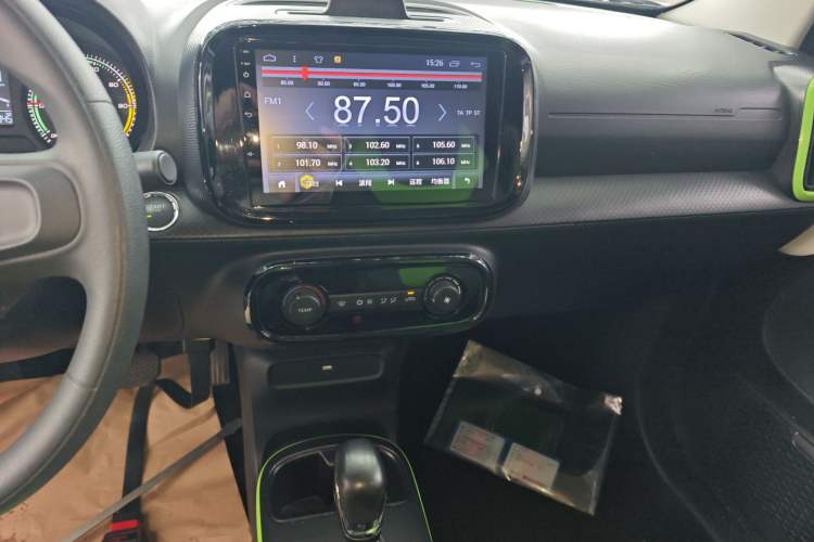 Used Roewe Clever 2021 302 km New Four-Seater Super-Efficient Version