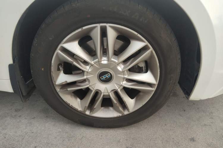 Used Geely Auto Emgrand GT 2015 2.4L Comfort Model
