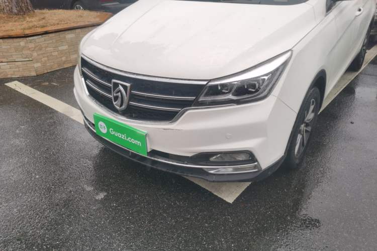 Used Baojun 730 2017 1.8L iAMT Prestige Version 7 Seats
