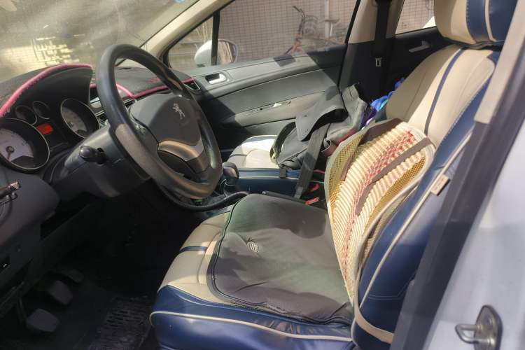 Used Peugeot 308 2013 1.6L Manual YouShang Model