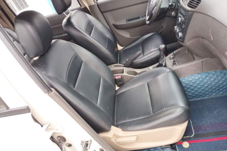 Used Wuling Hongguang 2014 1.5L S Standard Version
