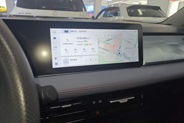 Used Geometry E Firefly 2023 401KM Linglong Tiger 5-Seater Audio And AC Panel