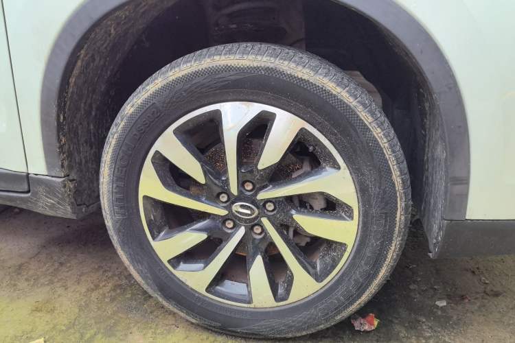 Used GAC Trumpchi GS4 2018 235T Automatic Two-Wheel Drive Elite Edition Right Rear Wheel Hub