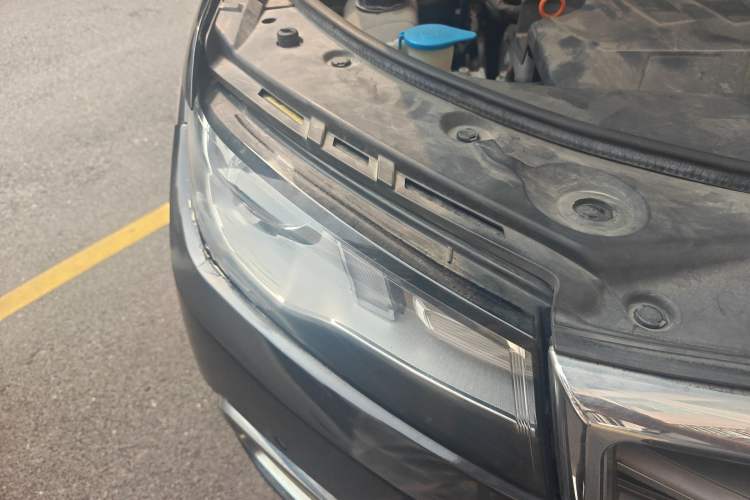 Used Haval H7 2017 Red-Label H7L 2.0T Automatic Luxury Model Right Front Headlight